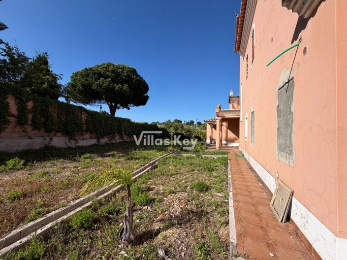 Image No.18-3 Bed House for sale