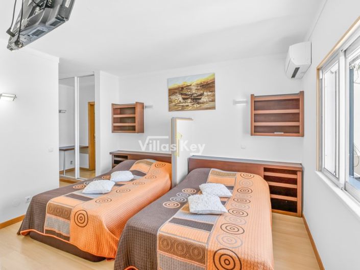 Image No.15-2 Bed Apartment for sale