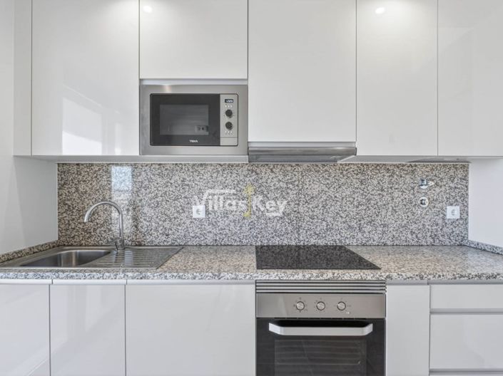 Image No.4-4 Bed Apartment for sale