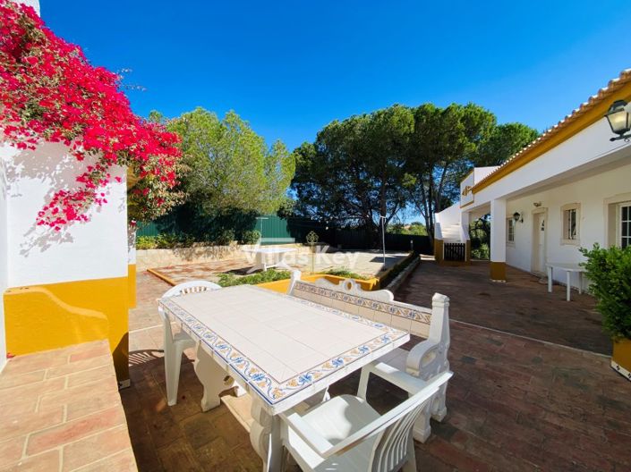 Image No.24-5 Bed House for sale