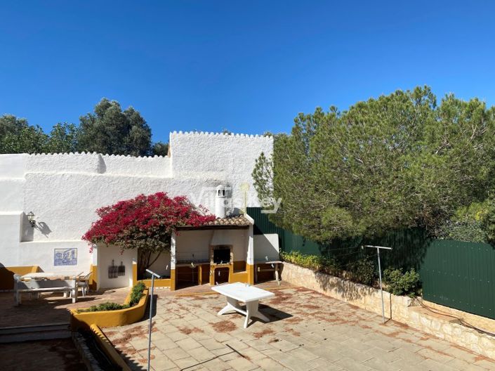 Image No.25-5 Bed House for sale