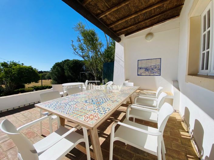Image No.7-5 Bed House for sale