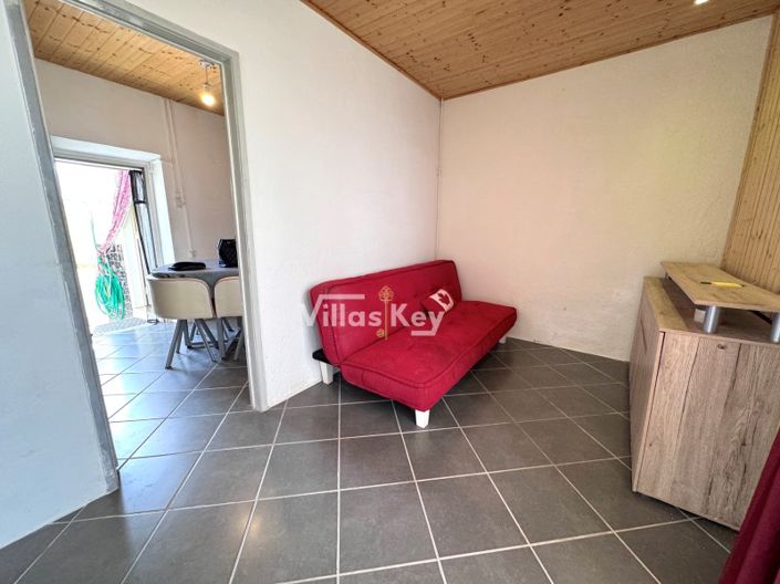 Image No.3-2 Bed House for sale