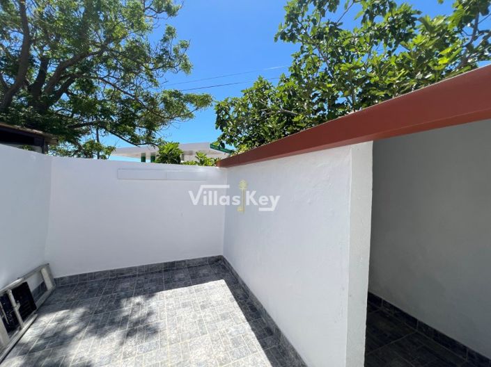 Image No.15-1 Bed House for sale