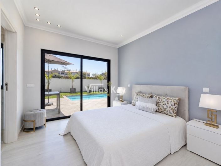 Image No.23-4 Bed House for sale