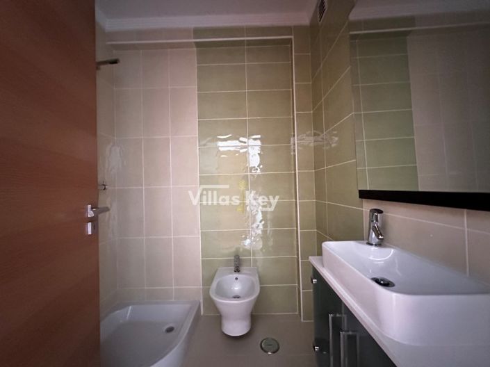 Image No.14-2 Bed Apartment for sale