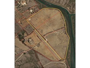 id13f0d101-0000-0500-0000-000019cba66e