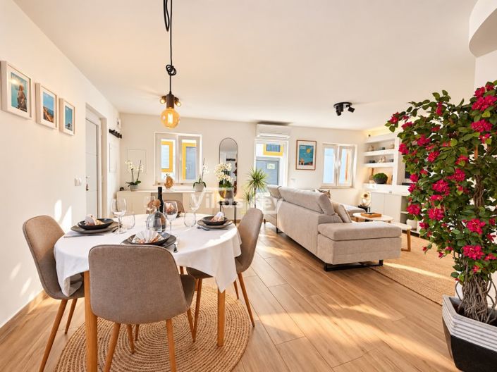Image No.5-3 Bed House for sale