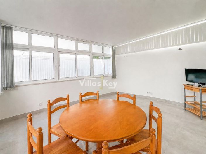 Image No.2-3 Bed Apartment for sale
