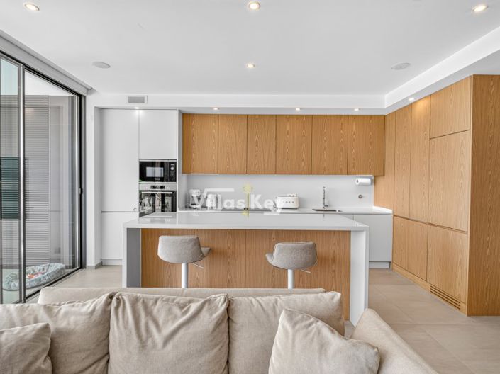 Image No.14-3 Bed Apartment for sale