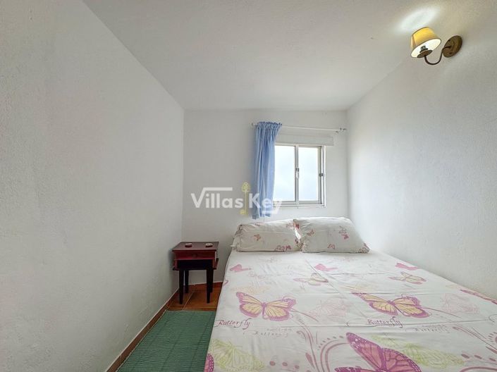 Image No.12-3 Bed House for sale