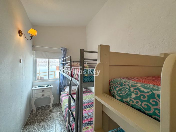 Image No.17-3 Bed House for sale