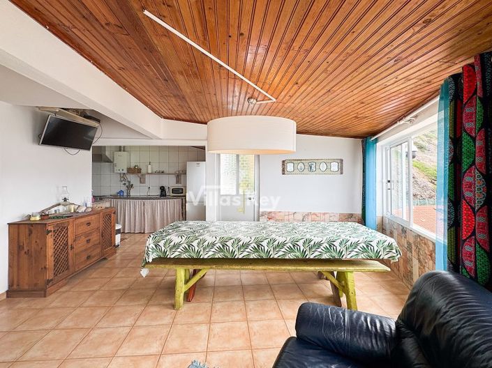 Image No.18-3 Bed House for sale