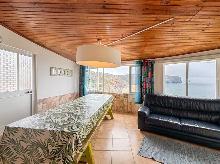 Image No.2-3 Bed House for sale