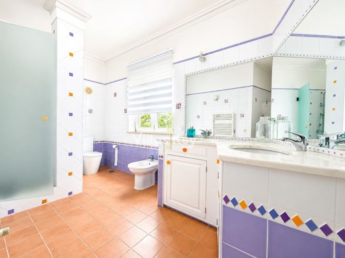 Image No.23-4 Bed House for sale