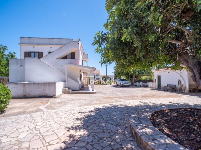 Image No.16-7 Bed House for sale