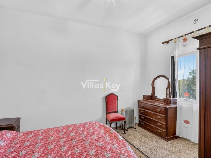 Image No.32-7 Bed House for sale