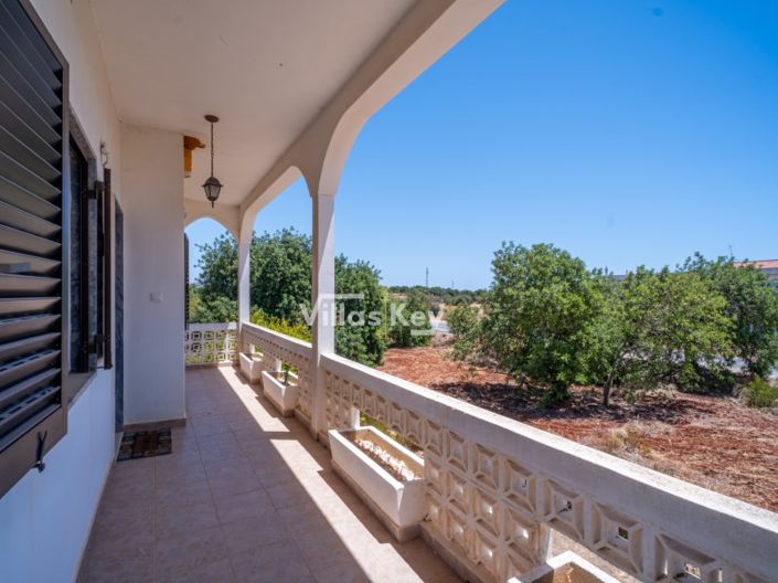 Image No.4-7 Bed House for sale