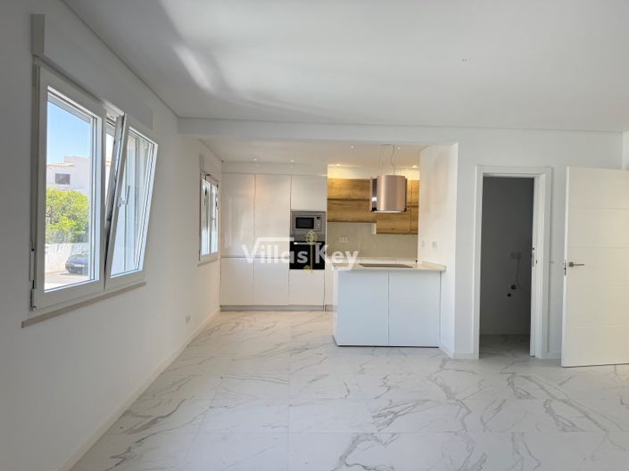 Image No.4-3 Bed Apartment for sale