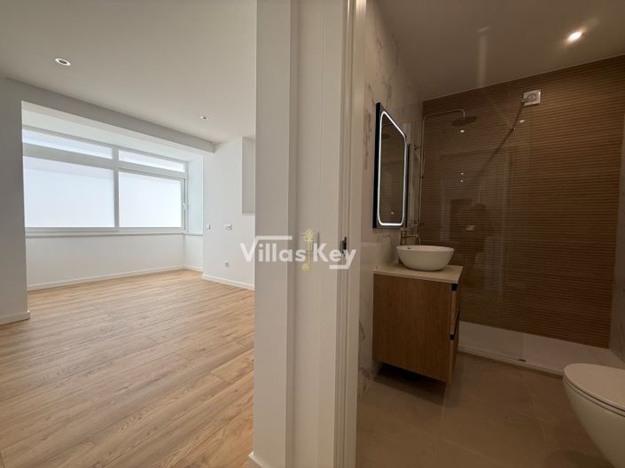 Image No.16-3 Bed Apartment for sale