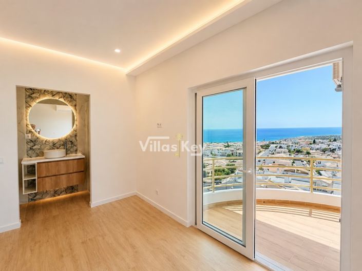 Image No.13-3 Bed Apartment for sale