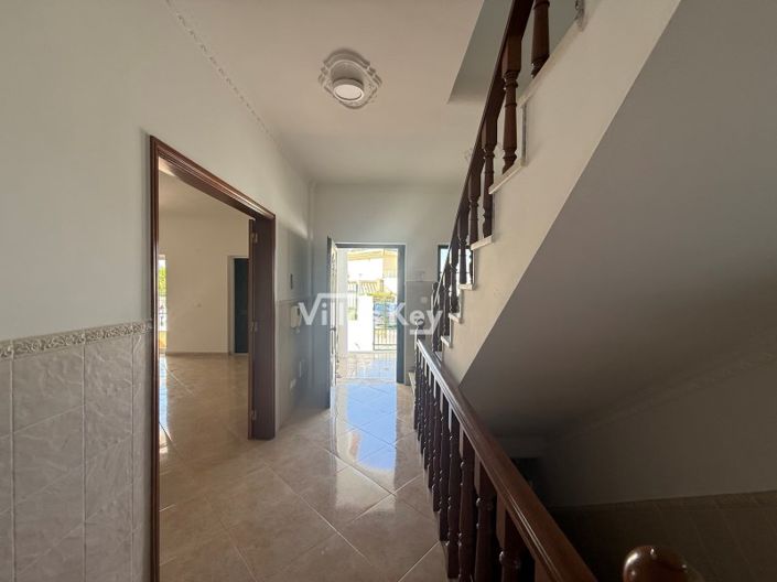 Image No.11-4 Bed House for sale