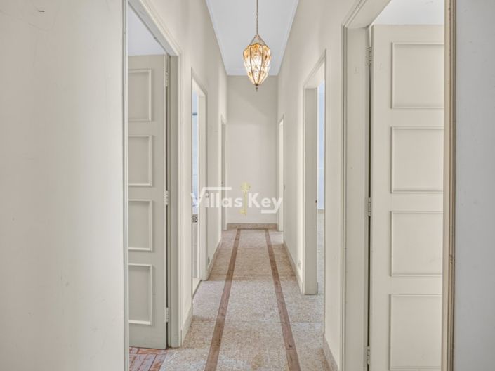 Image No.7-4 Bed Apartment for sale