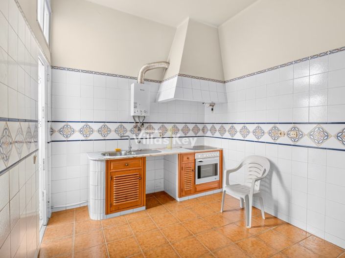 Image No.9-4 Bed Apartment for sale