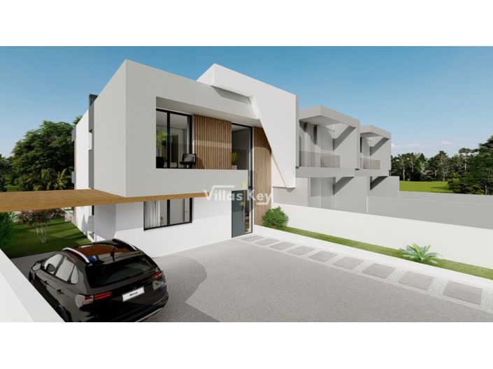 Image No.2-4 Bed House for sale