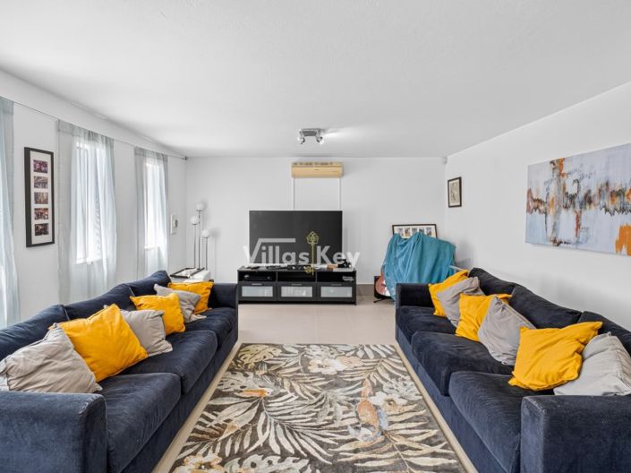 Image No.39-4 Bed House for sale