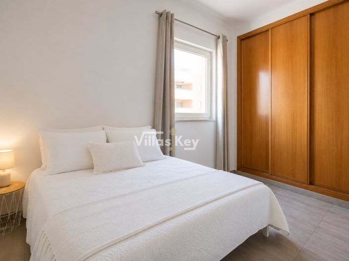Image No.17-2 Bed Apartment for sale