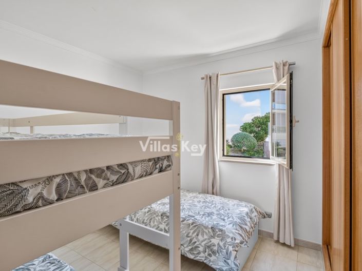 Image No.22-2 Bed Apartment for sale