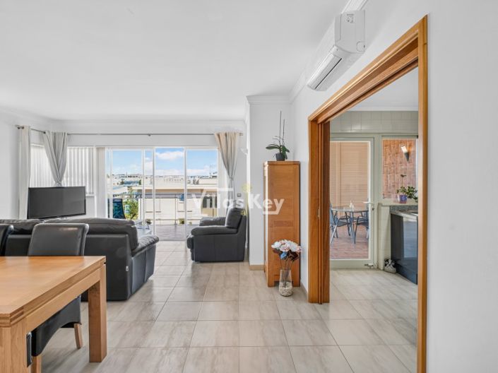 Image No.7-2 Bed Apartment for sale