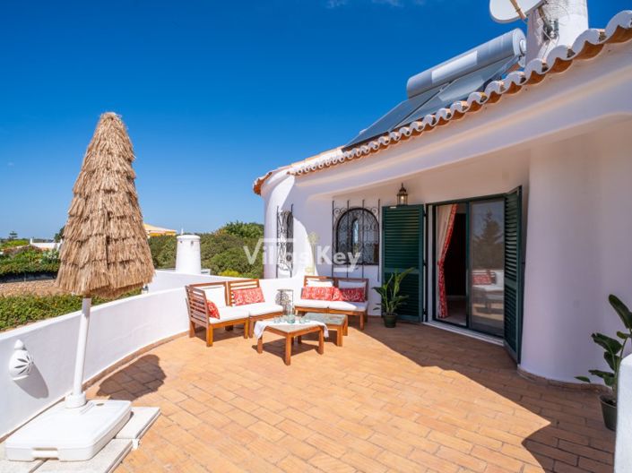 Image No.19-3 Bed House for sale