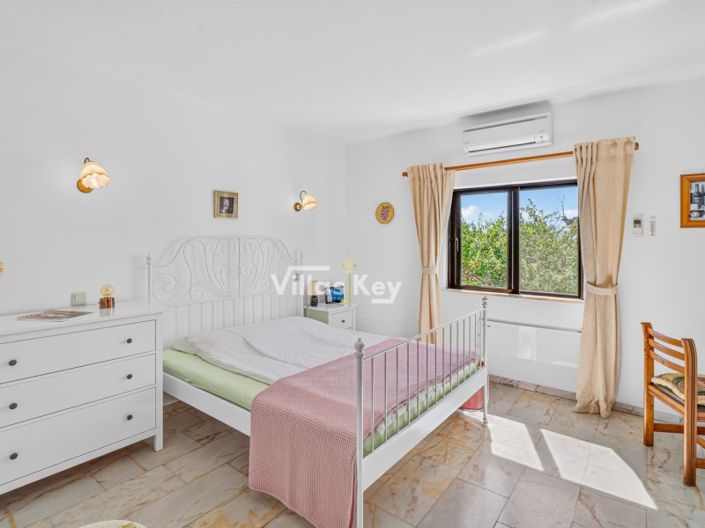 Image No.23-3 Bed House for sale