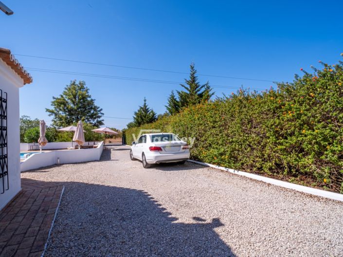 Image No.34-3 Bed House for sale
