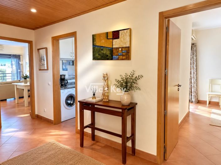 Image No.10-2 Bed Apartment for sale