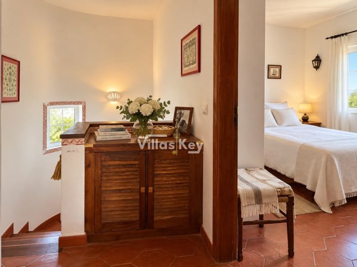 Image No.23-5 Bed House for sale