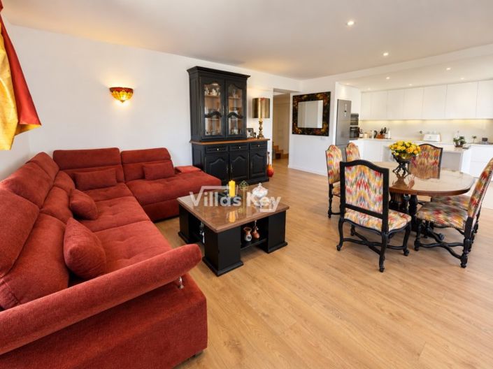 Image No.3-Appartement de 3 chambres à vendre à Lagos