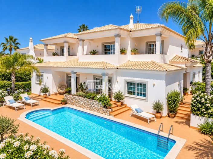 Image No.2-4 Bed House for sale