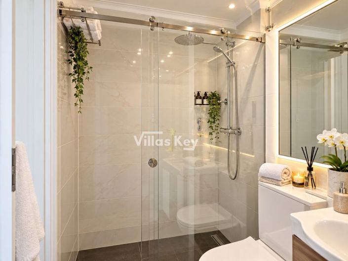 Image No.24-4 Bed House for sale