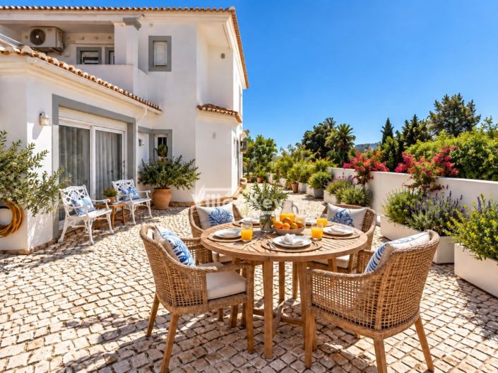 Image No.35-4 Bed House for sale
