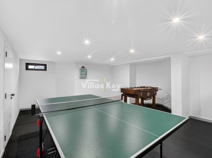 Image No.32-7 Bed House for sale