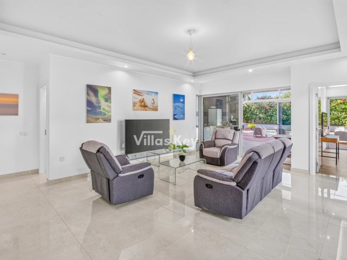 Image No.31-3 Bed House for sale