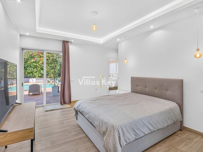 Image No.36-3 Bed House for sale