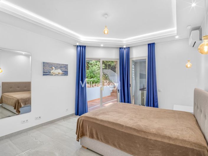 Image No.39-3 Bed House for sale