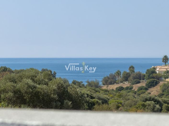 Image No.47-3 Bed House for sale