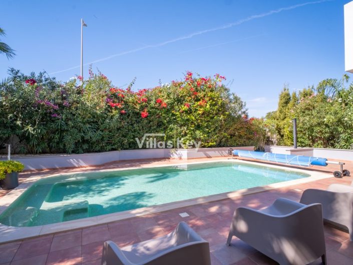 Image No.5-3 Bed House for sale