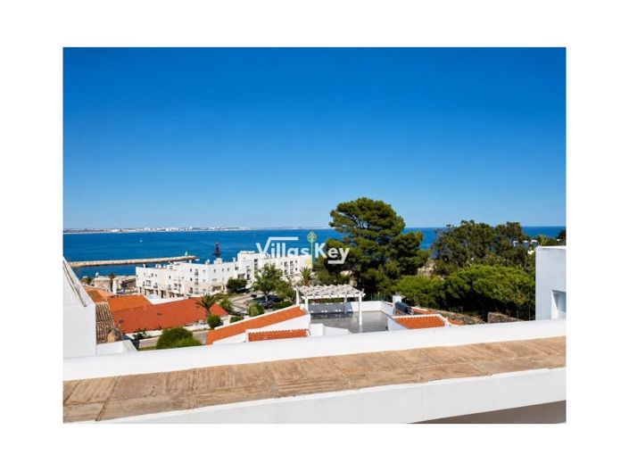 Image No.14-13 Bed Apartment for sale