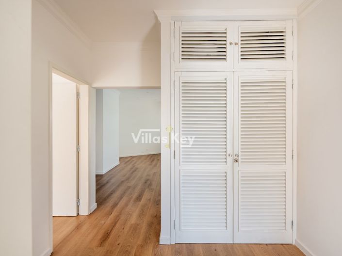 Image No.13-3 Bed Apartment for sale